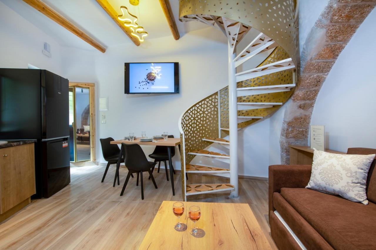 Deluxe Maisonette Chrissi Akti Chania Exterior foto