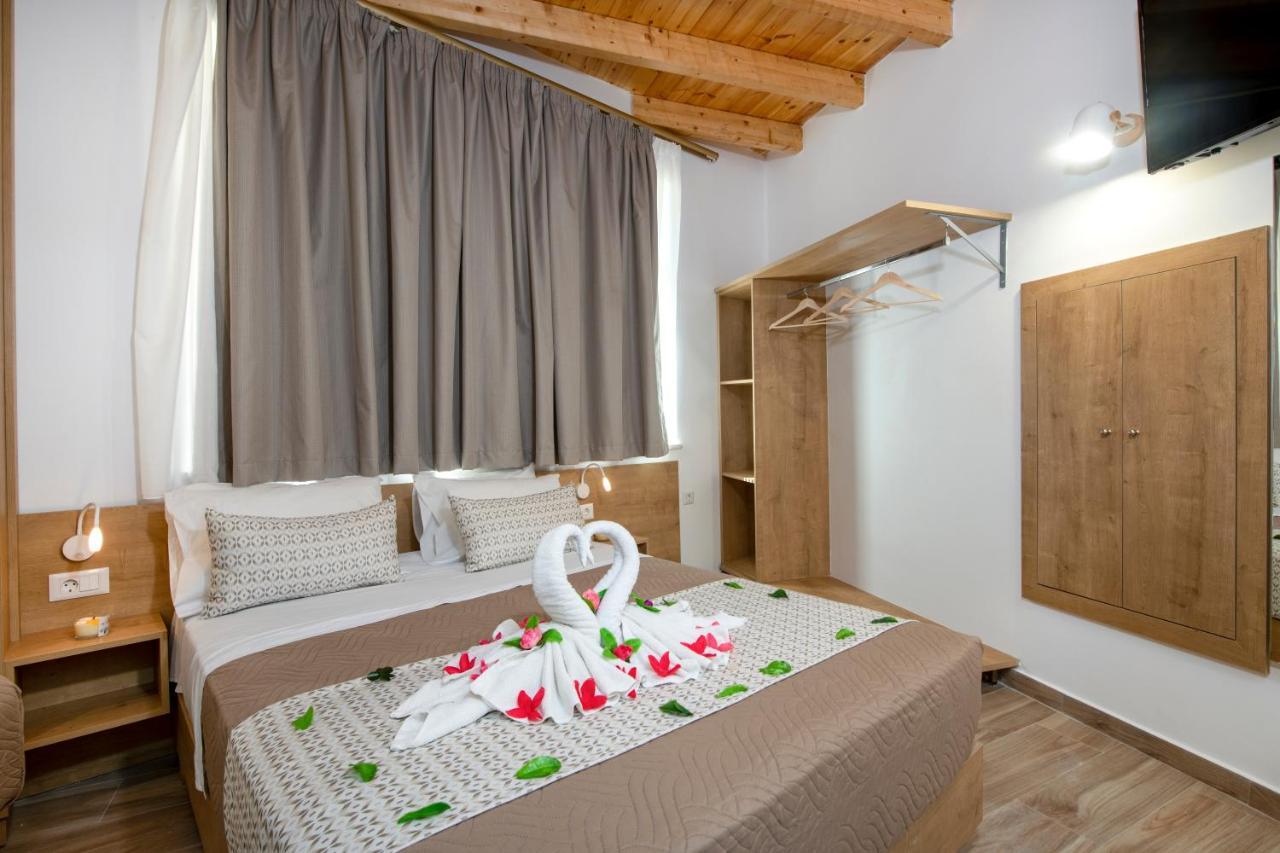 Deluxe Maisonette Chrissi Akti Chania Exterior foto
